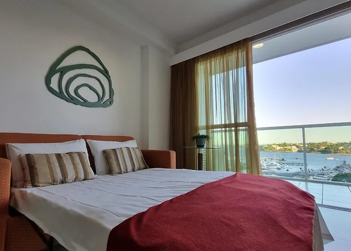 Flat Charmoso Na Ilha De Vitoria Praia Do Canto